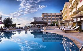 Hotel Carina